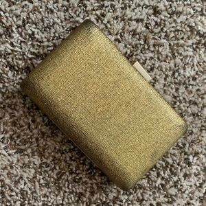 Gold clutch